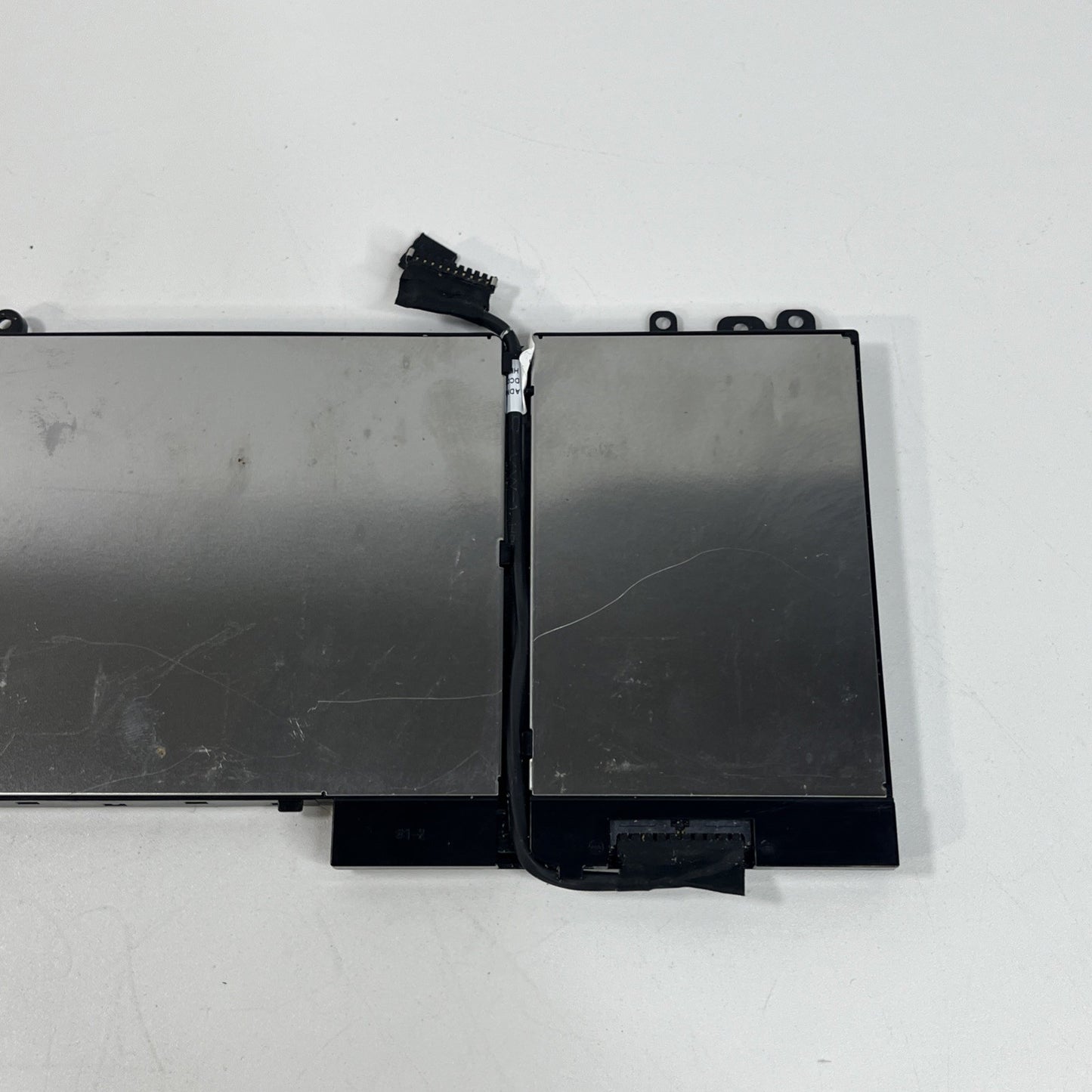 Genuine Dell Latitude E5570 Battery NGGX5 Battery Health: GOOD