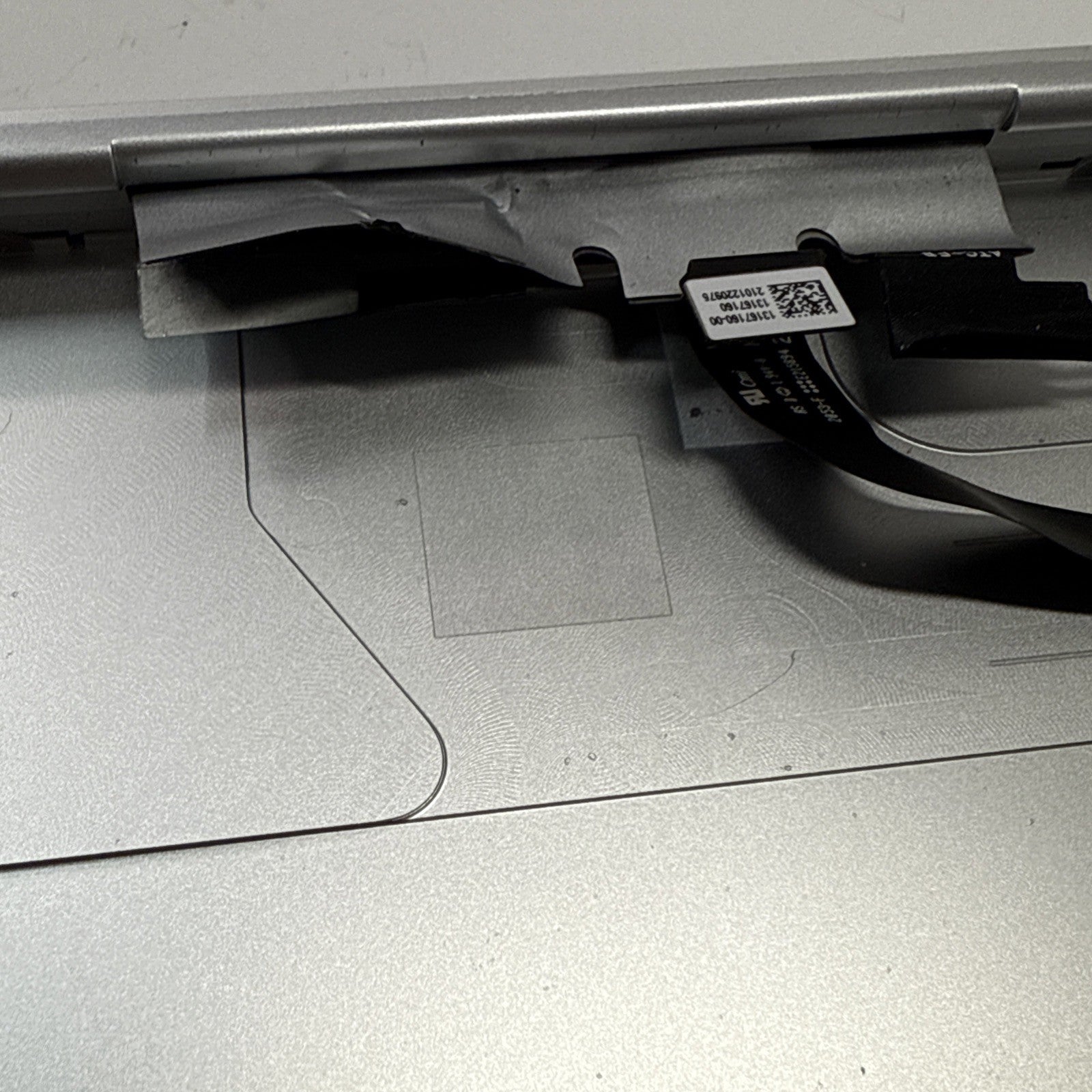 Razer Book 13 RZ09-0357 Top Lid Rear cover (No Screen cable) Silver 13141553