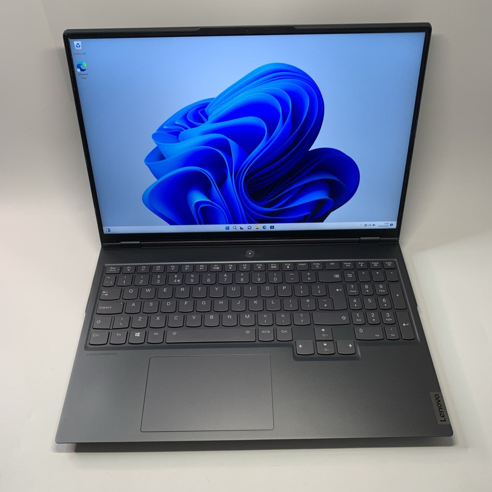 Lenovo Legion 7  16ACHg6 AMD Ryzen 7 5800H 256GB SSD 16GB RAM RTX 3060 Win 11