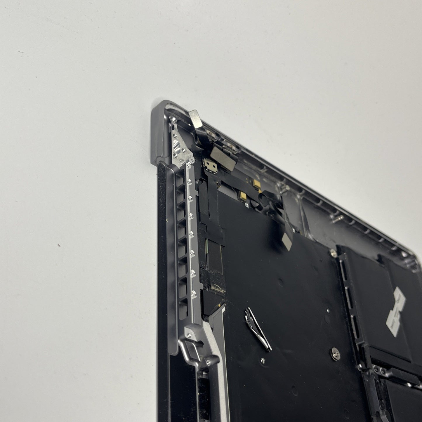 Genuine MacBook Pro16" A2141-2019 Palmrest keyboard Trackpad.  Bit Crack At Side