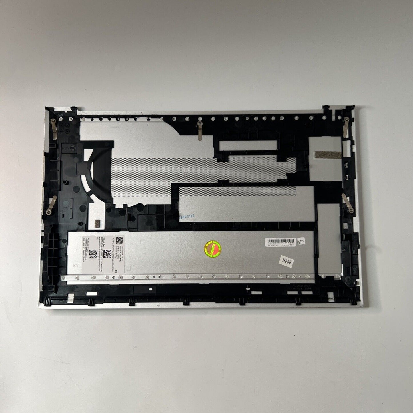 Genuine HP Elitebook 850 855 G7 Bottom Case Base Silver 6070B1846101 M14249-001