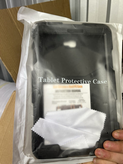 Job Lot For Phone Tablet Cases( Ipads, Samsung, IPhone)& Screen Protectors.+700