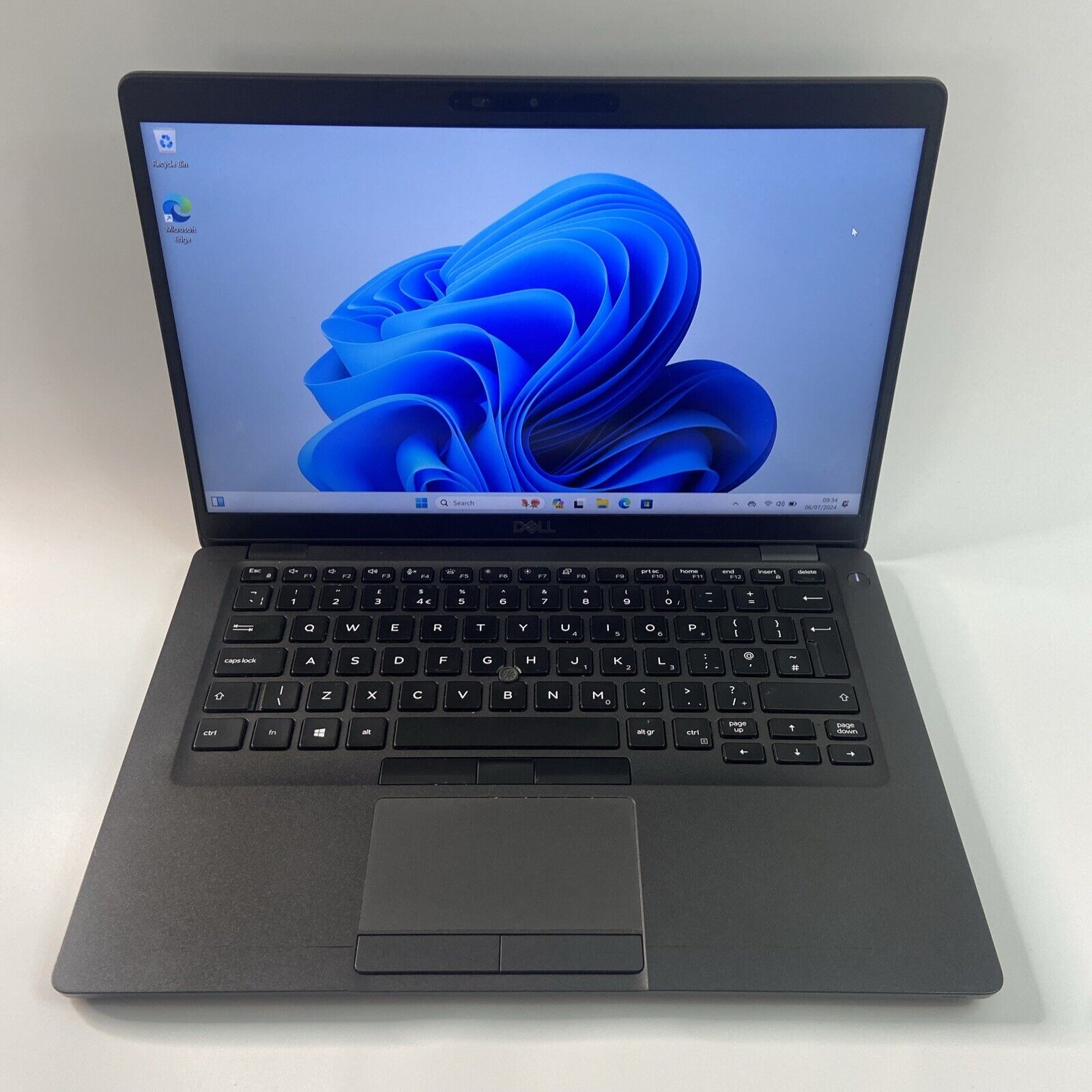 Dell Latitude 5400 i5-8365U 8th Gen 16GB Ram 256GB SSD 14.0" FHD Window 11