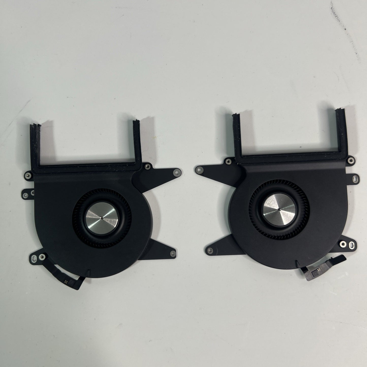 Genuine Apple MacBook Pro 14” A2442 Cooling Fans Left + Right Pair – EMC 3650 