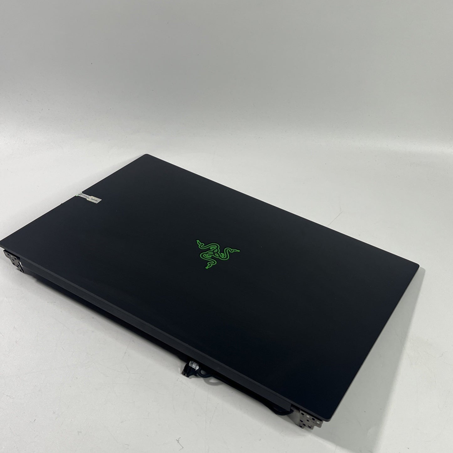 Genuine Black RAZER BLADE PRO 17 RZ09-0368 Complete Top Lid And Screen Assembly.