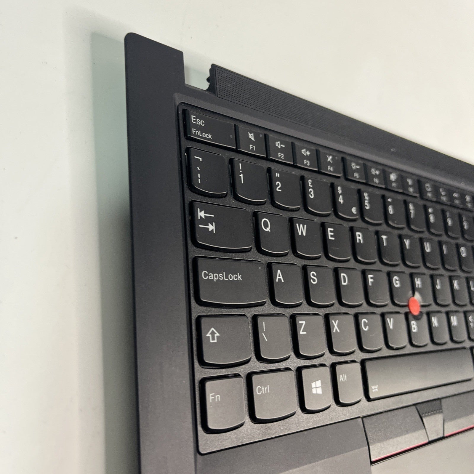 Genuine Black Lenovo ThinkPad P14s Gen 2 Complete Palmrest Uk Keyboard PK471000