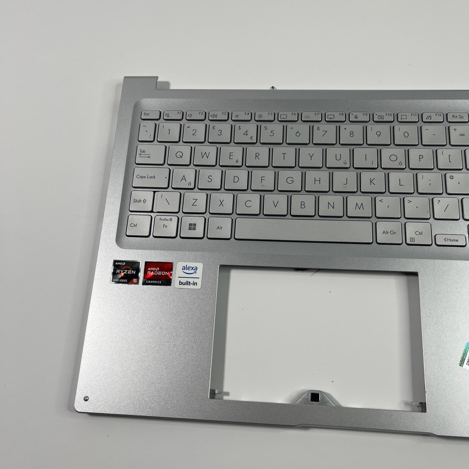 Genuine Silver ASUs vivobook 16 m1603QA palmrest And Keyboard 13N1-FBM0311