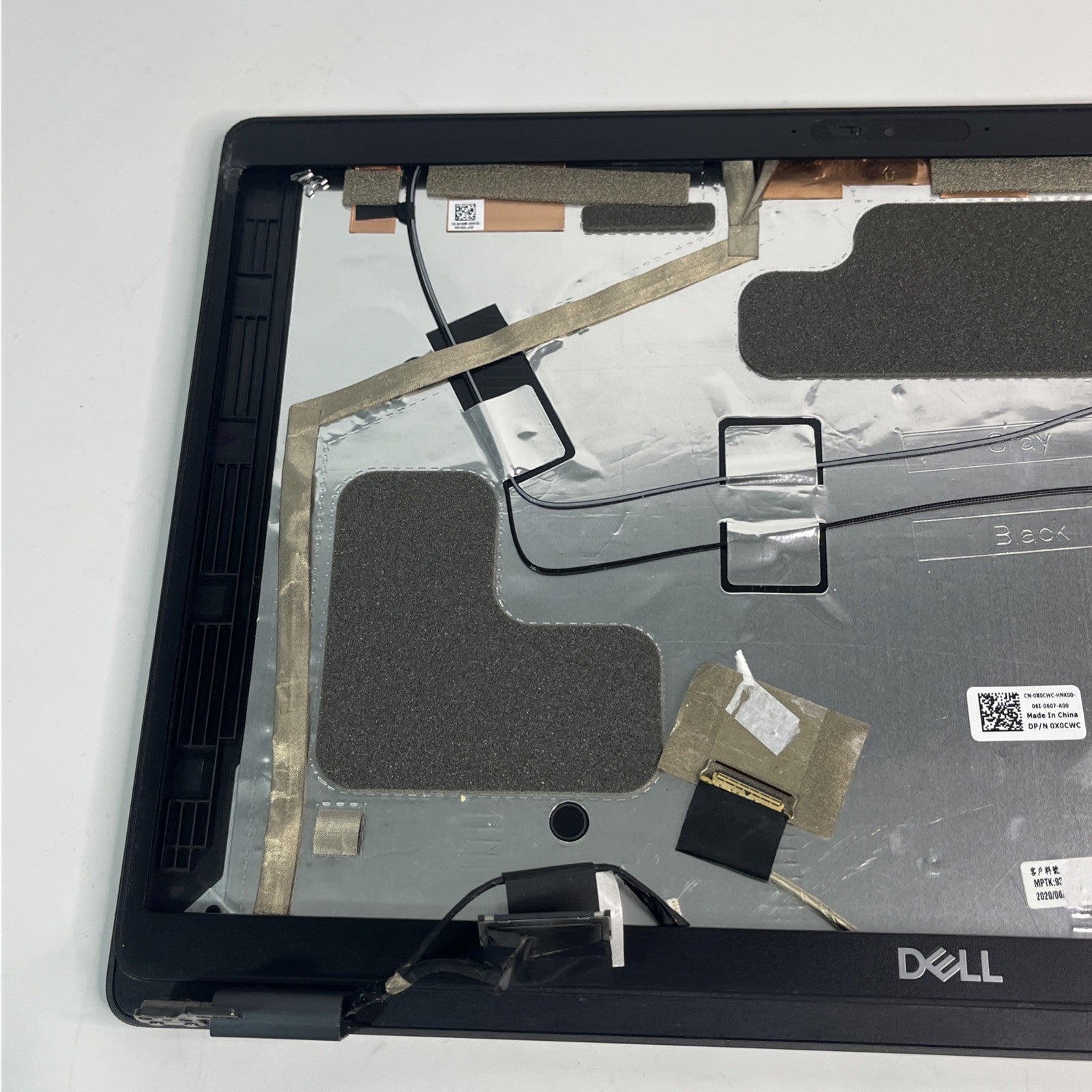 Genuine DELL LATITUDE 5500 15.6"  Complete Top Assembly.bezel bit Cracked