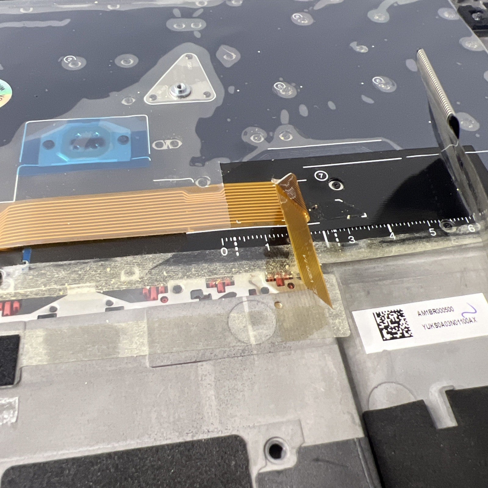 Genuine Lenovo T490s Palmrest Assembly UK Keyboard  Black AM1BR000500 Read Desc