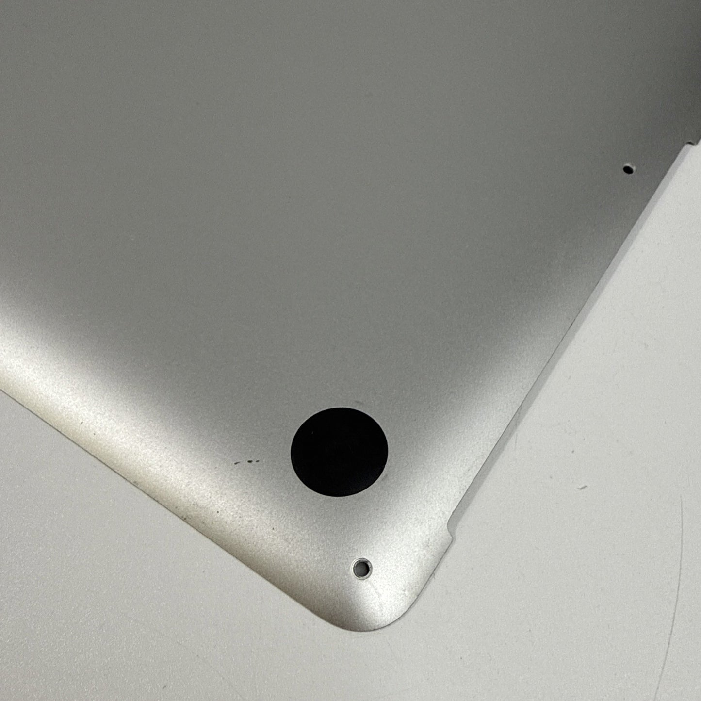 Apple MacBook Pro A1398 15" Late 2013 Base Cover 604-3716-A Bottom Case Genuine