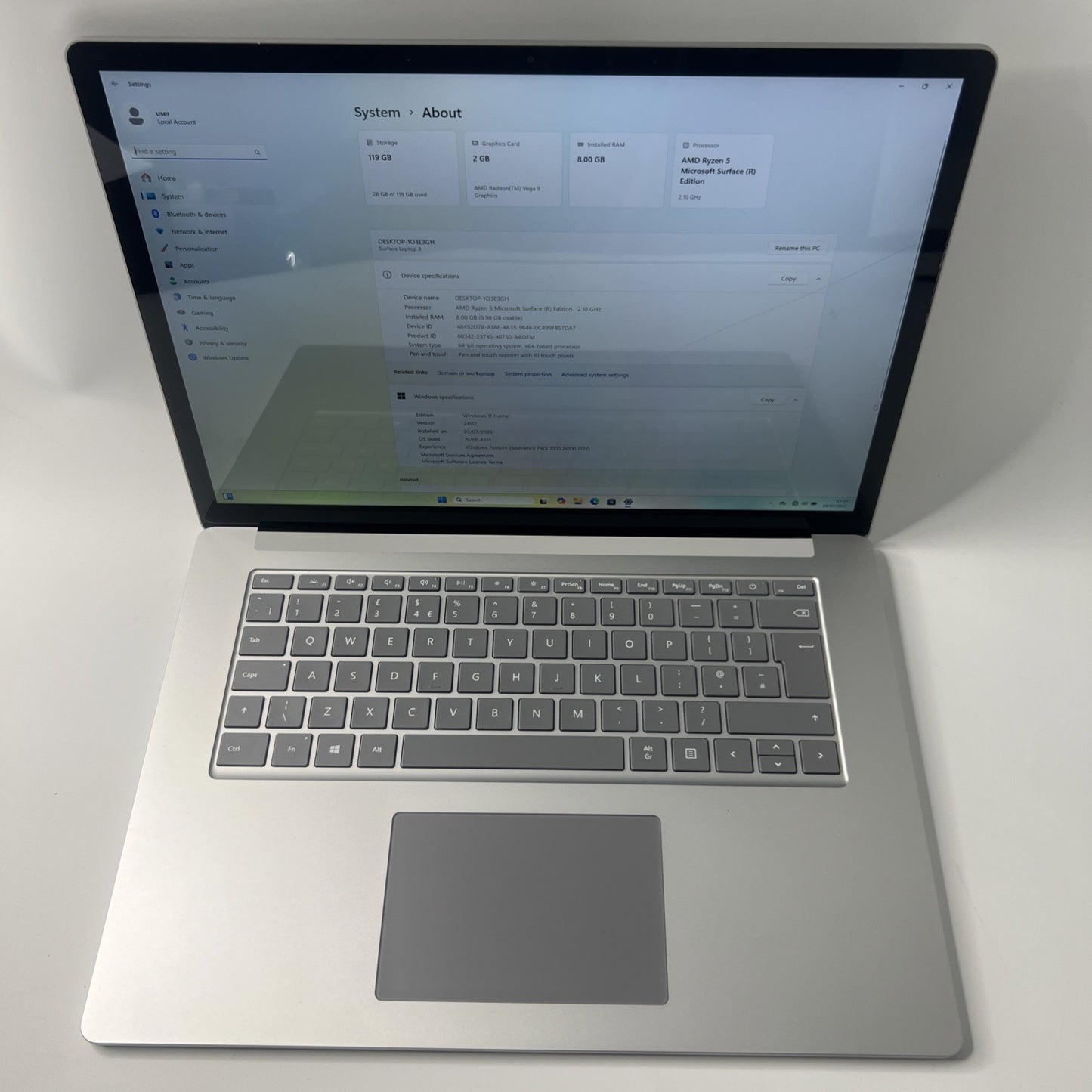 Microsoft Surface Laptop 3 15" AMD Ryzen 128GB SSD 8GB RAM Win 11 Hairline Crack