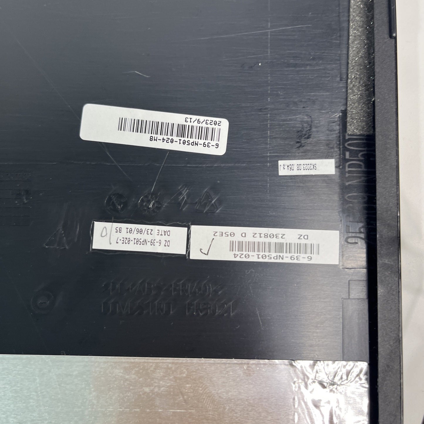 Genuine Black Medion Erazer Deputy p60 Complete Top Lid  Assembly