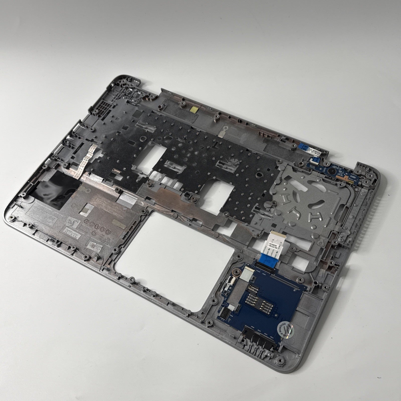 Genuine HP Elitebook 840 G3 Palmrest (Silver)