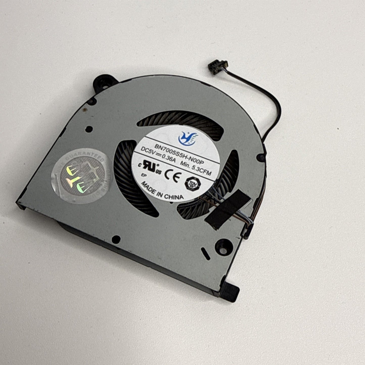 0KGH4R CPU LEFT Fan For DELL Inspiron 7500 7501 Vostro 7500 P102F KGH4R