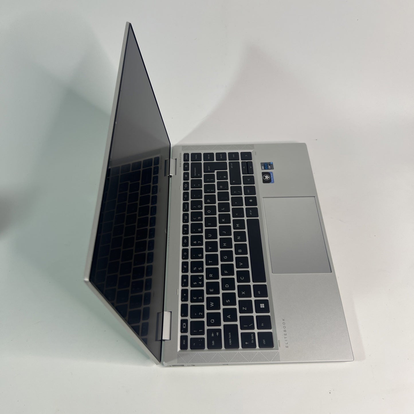 HP EliteBook x360 1040 G8 i7-1165G7 16GB RAM 512GB SSD 2-in-1 Touch Laptop