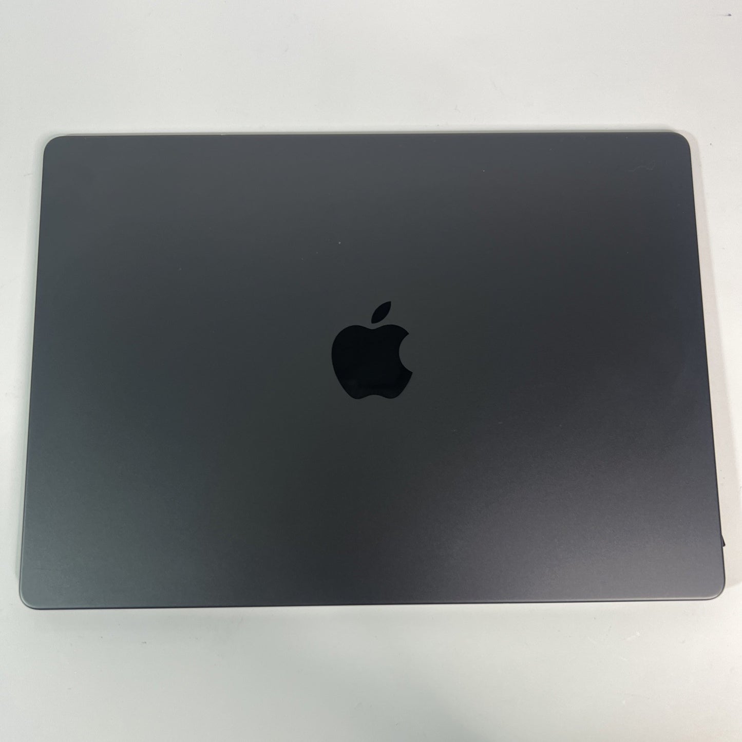 Apple MacBook Pro A3401 (2023–2024) LCD Display Assembly  Space Black Grade A  