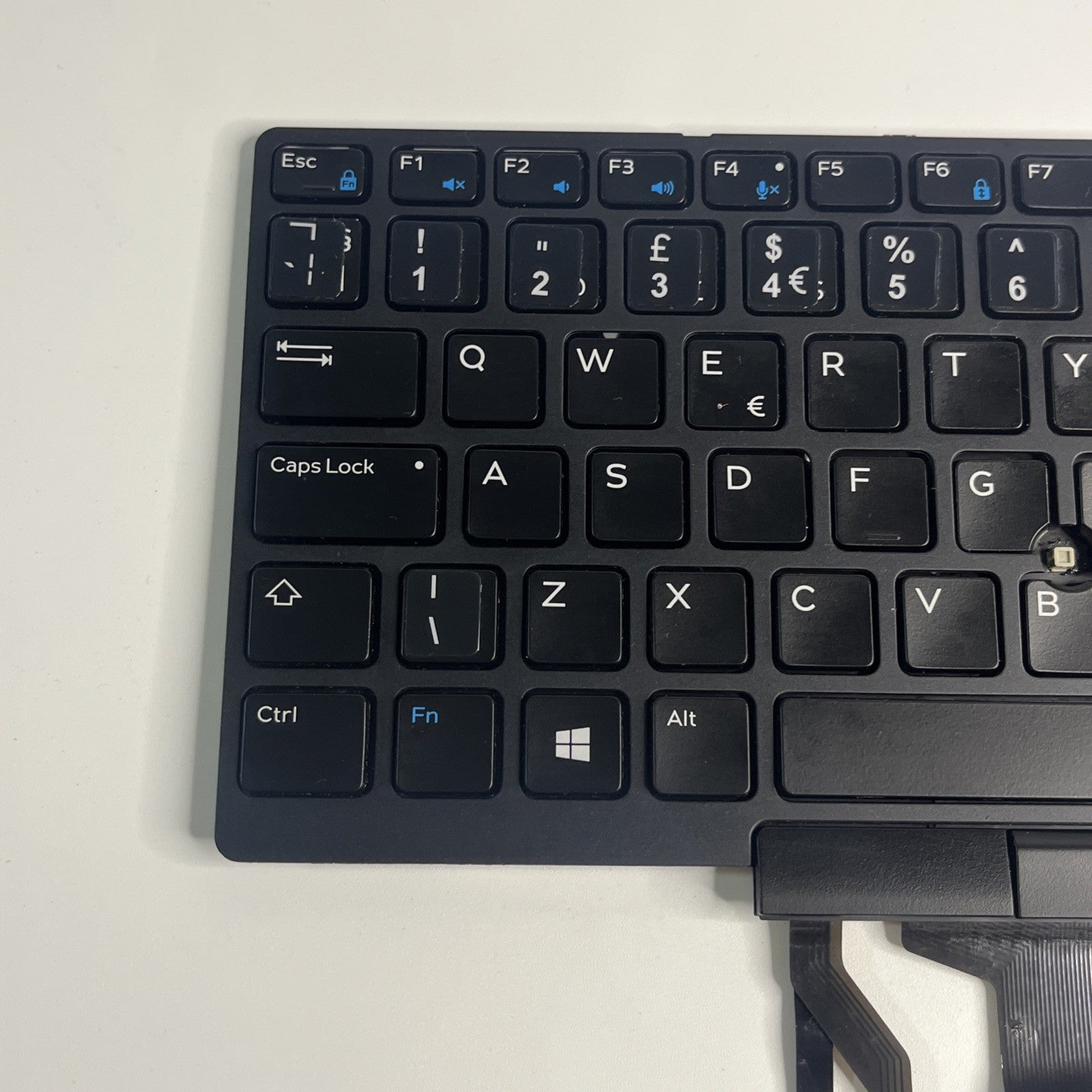 Genuine Dell Latitude | 5590 UK ENG Backlit Keyboard - OMFKWK Missing Mouse Key