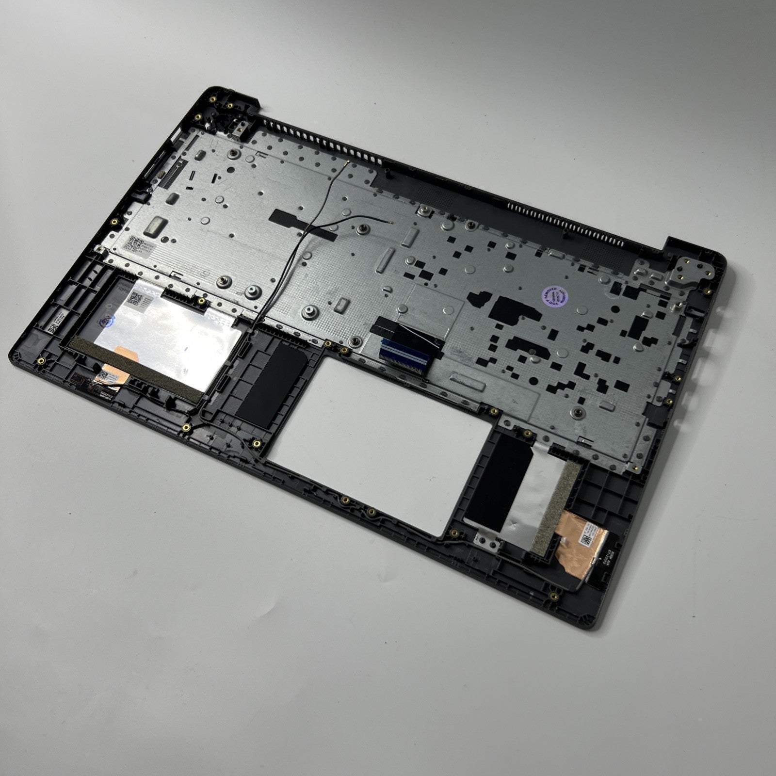 Genuine Lenovo Ideapad Slim 3 15IAH8 Palmrest Assembly UK Keyboard Grey  AM3AT00