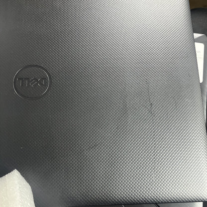 Dell Vostro 3590 i7-10th GEN 8GB RAM 256GB SSD 15.6" FHD Win 11. Grade B