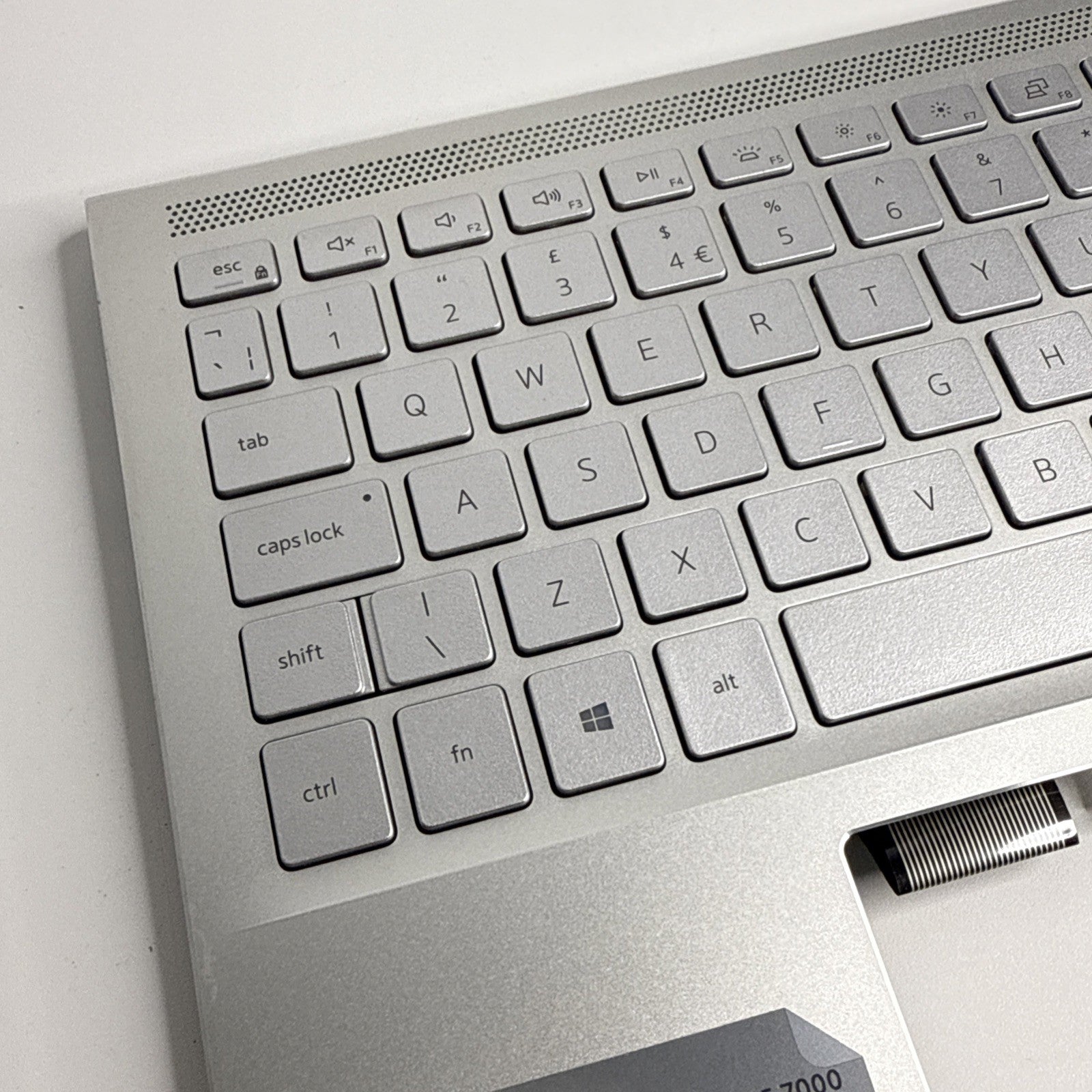 Dell Inspiron 7501 ThunderBolt Palmrest UK ENGLISH Backlit Keyboard 0836RX NH88W