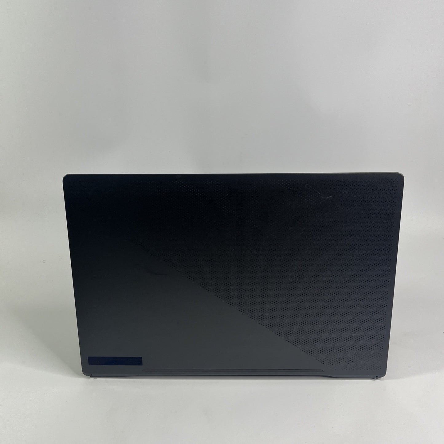 Asus Rog Zephyrus G15 GA503R RYZEN 7 6900HS RTX 3060 144Hz 16GB RAM 512GB SSD