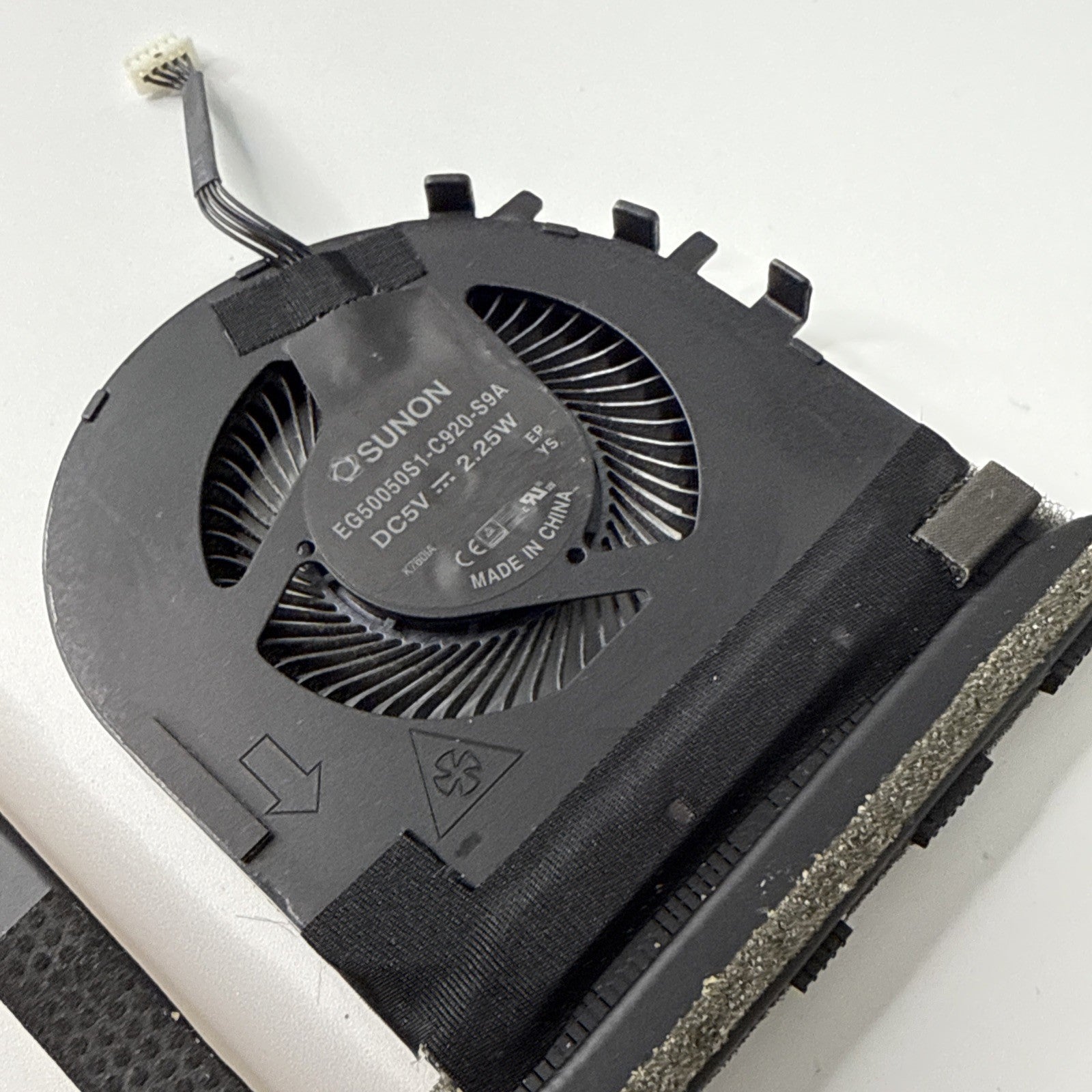 Lenovo Thinkpad L470 CPU Heatsink and Cooling Fan 01HW919 / AT12Y0002SS0
