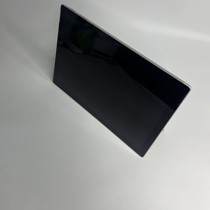Microsoft Surface Pro 7 – i5-1035G4 8GB RAM 128GB SSD Windows 11 Grade C
