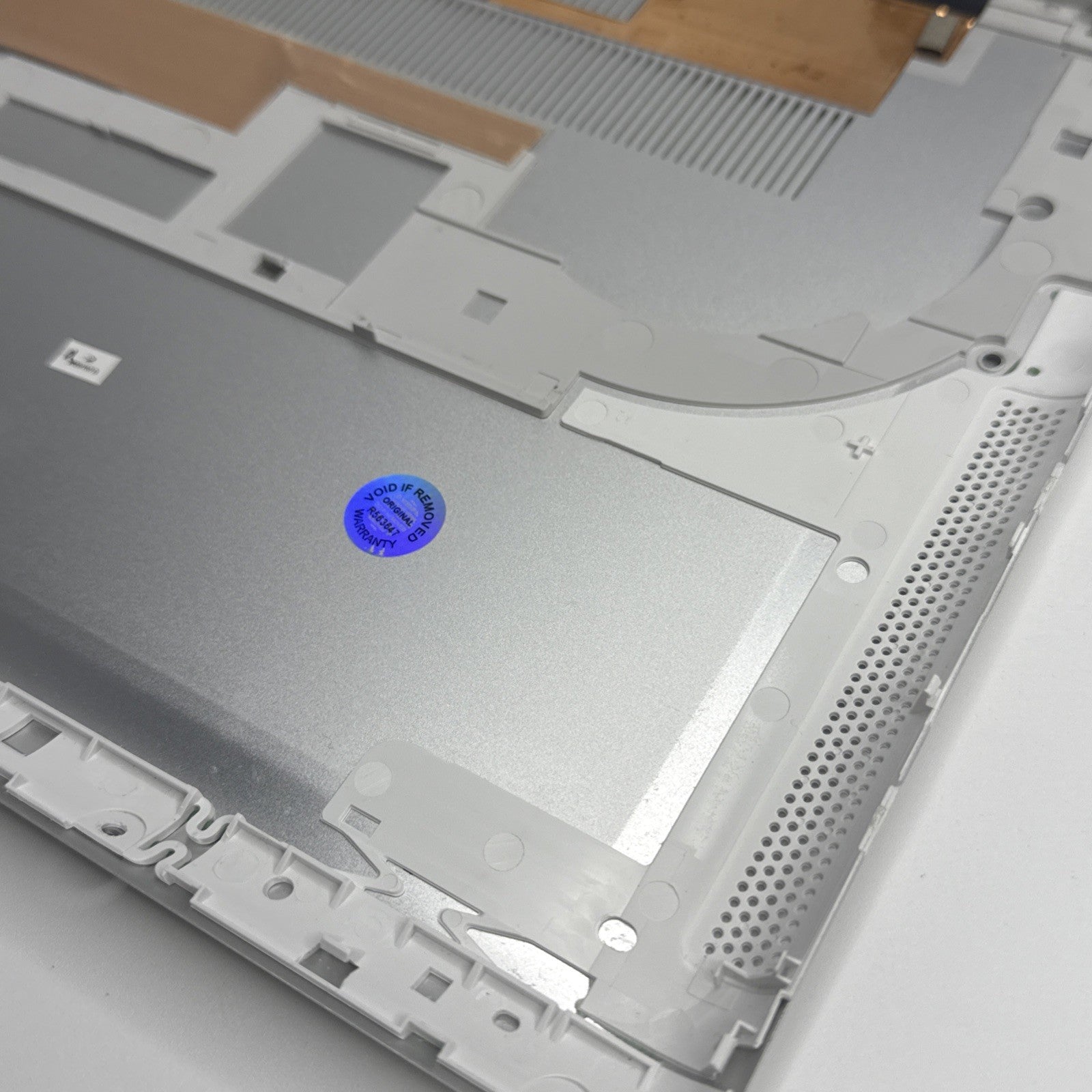 Bottom Base Cover D Shell Case For Dell Inspiron 15 7000 7560 7572 0MTPP4