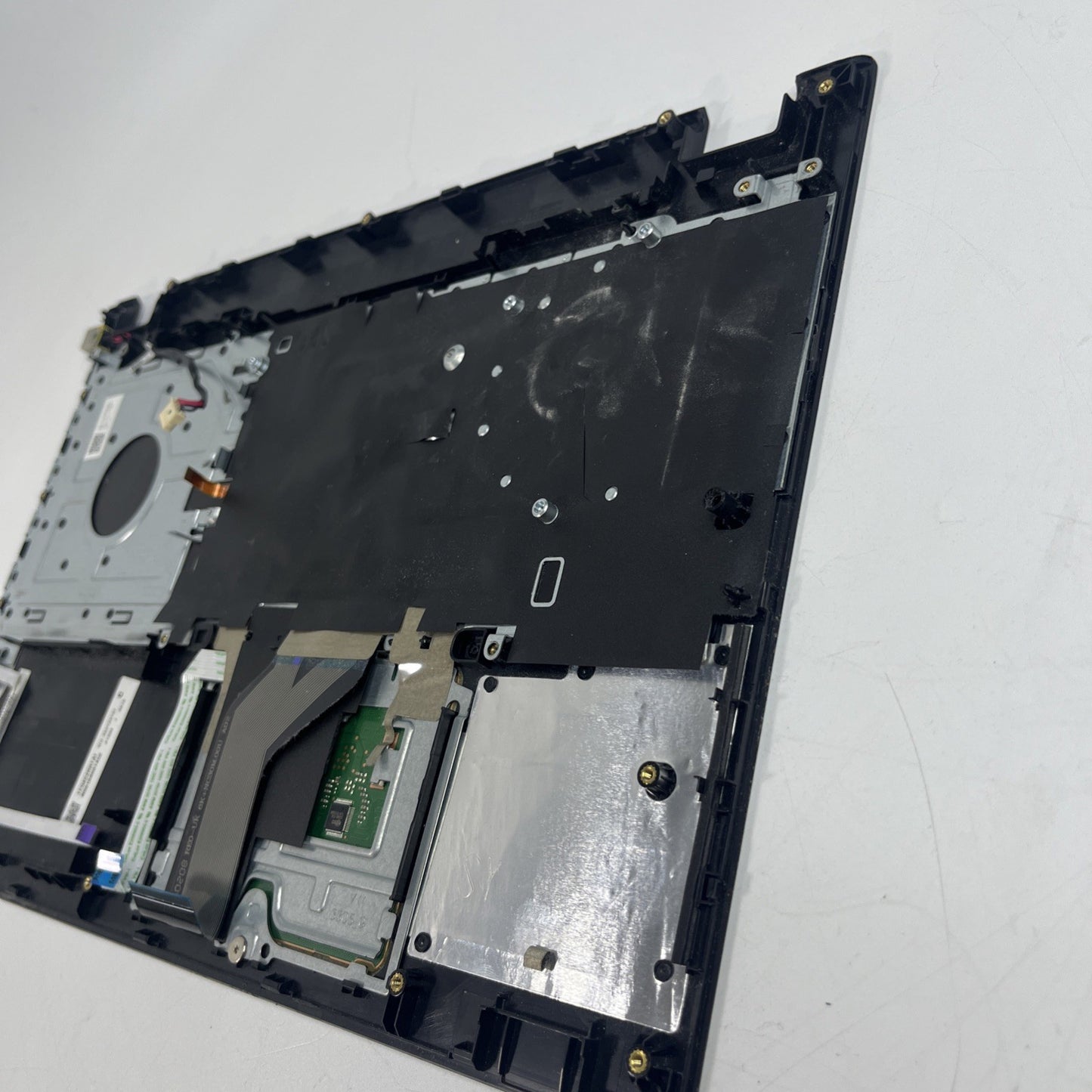 Sliver Acer Aspire V3-574 Palmrest UK Keyboard, Usb Board, Dc Cable & Touchpad.
