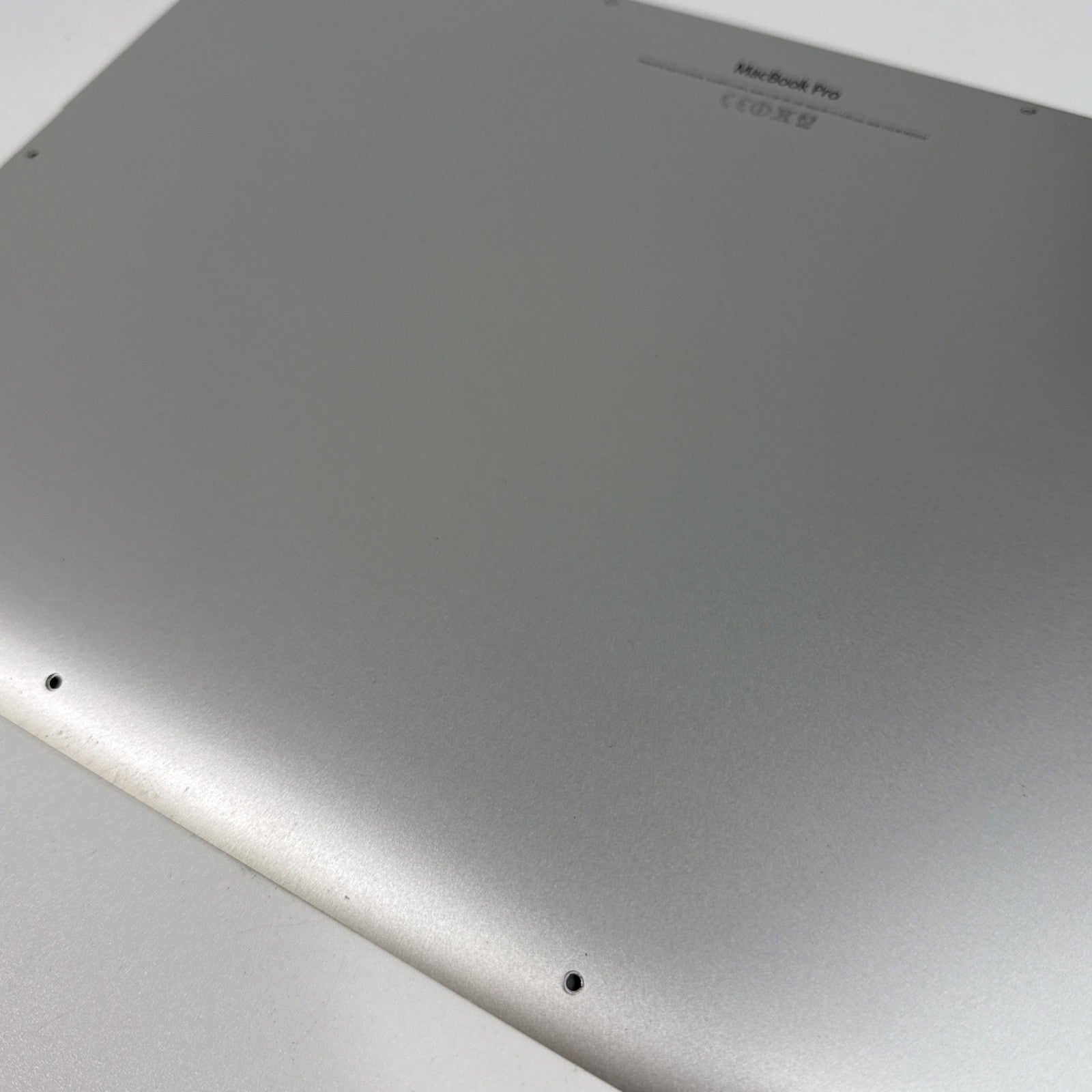 Apple MacBook Pro A1398 15" Late 2013 Base Cover 604-3716-A Bottom Case Genuine