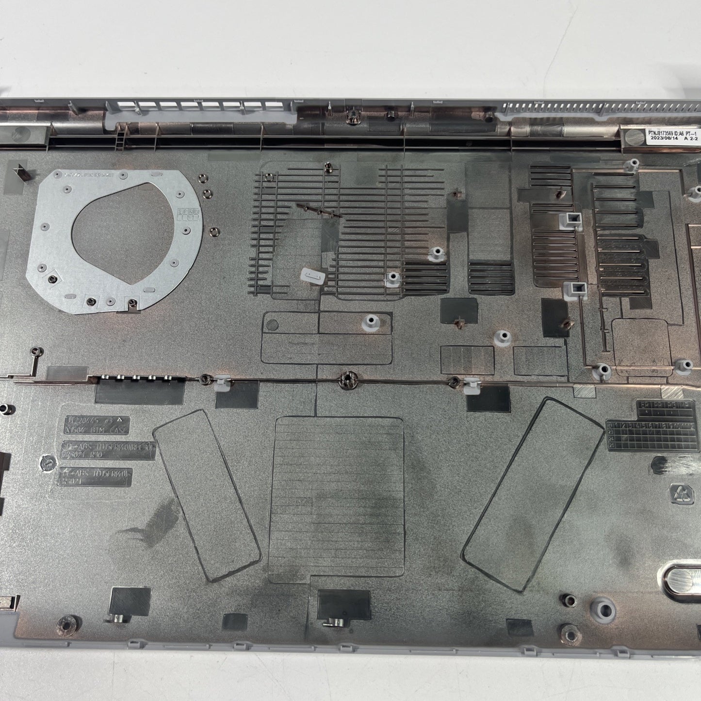 Genuine Silver Asus Vivobook 15 X1504ZA Base Cover Bottom Case 13N1-GVA0121
