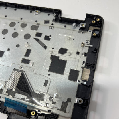 Genuine Dell Inspiron 3505 Palmrest Assembly UK Keyboard 033HPP (SMALL CRACK)