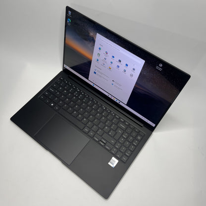 Samsung Galaxy Book 2 Pro 5G Core i5-1240P 8GB 512GB 15.6 Inch AMOLED Windows 11
