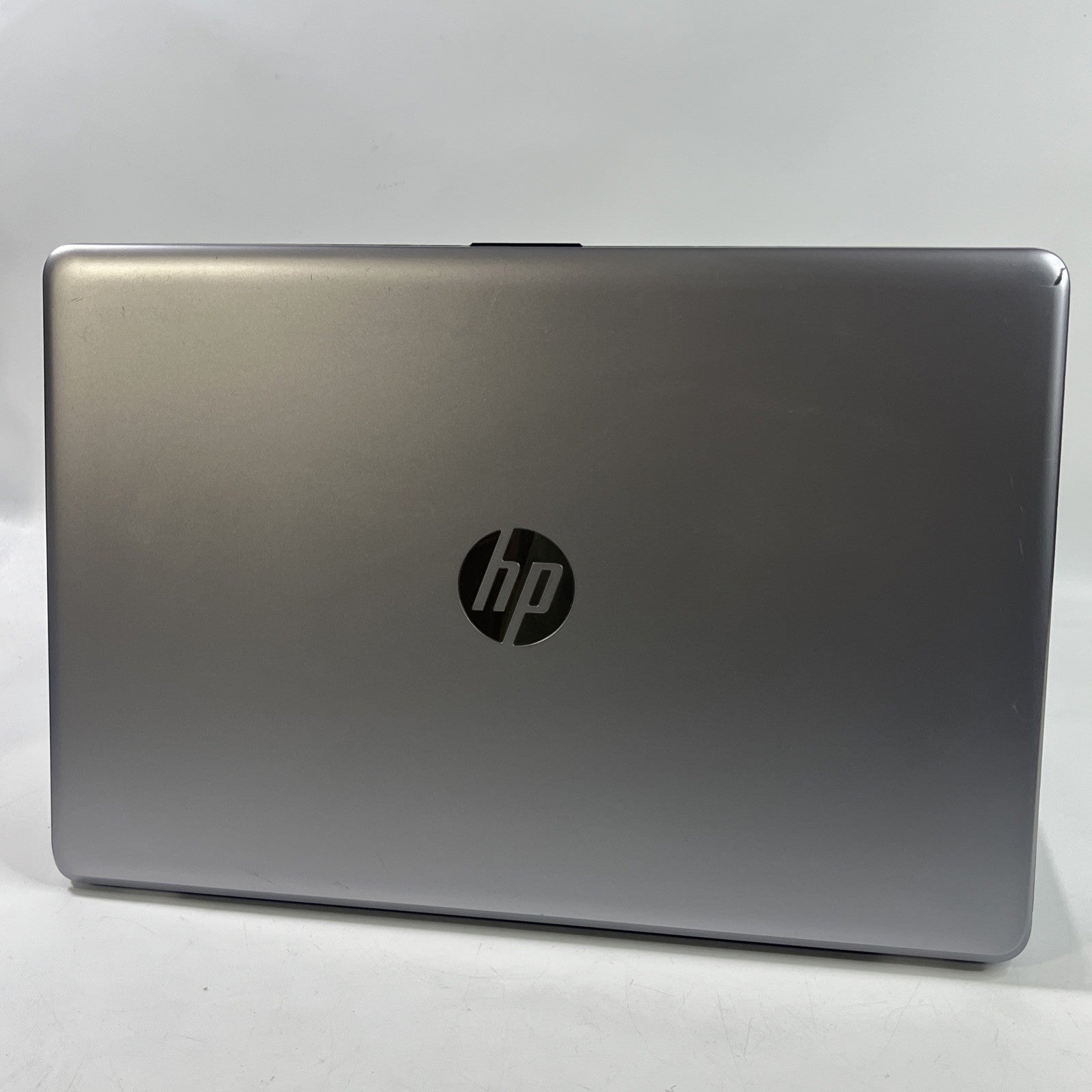 HP 250 G6 15.6" Notebook -intel Core i3-6006U 8GB RAM 256GB SSD Windows 11