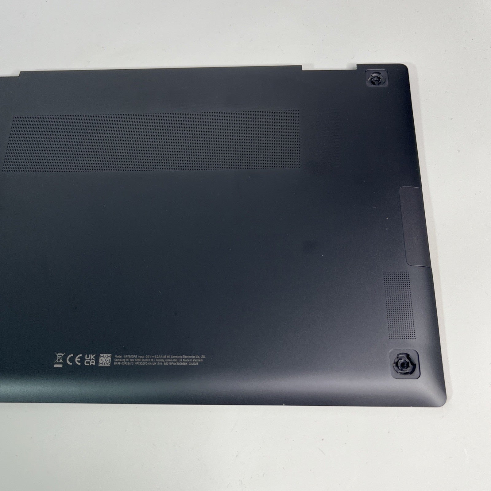 Samsung Galaxy Book3 360 NP730QFG Bottom Base HDD Ram Memory Cover Housing