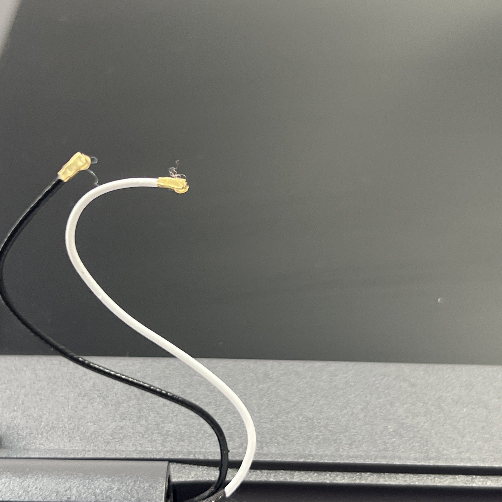 Genuine Dell Inspiron 3505 Complete Screen Assembly Top Lid Cover Black