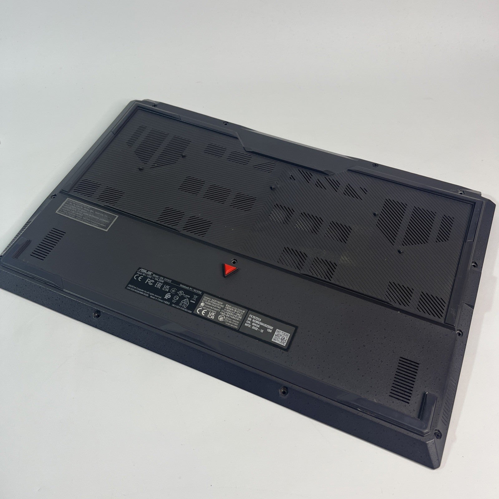 Genuine Black ASUS TUF Gaming F17 FX707ZC4 Bottombase 3CNJKBAJN00