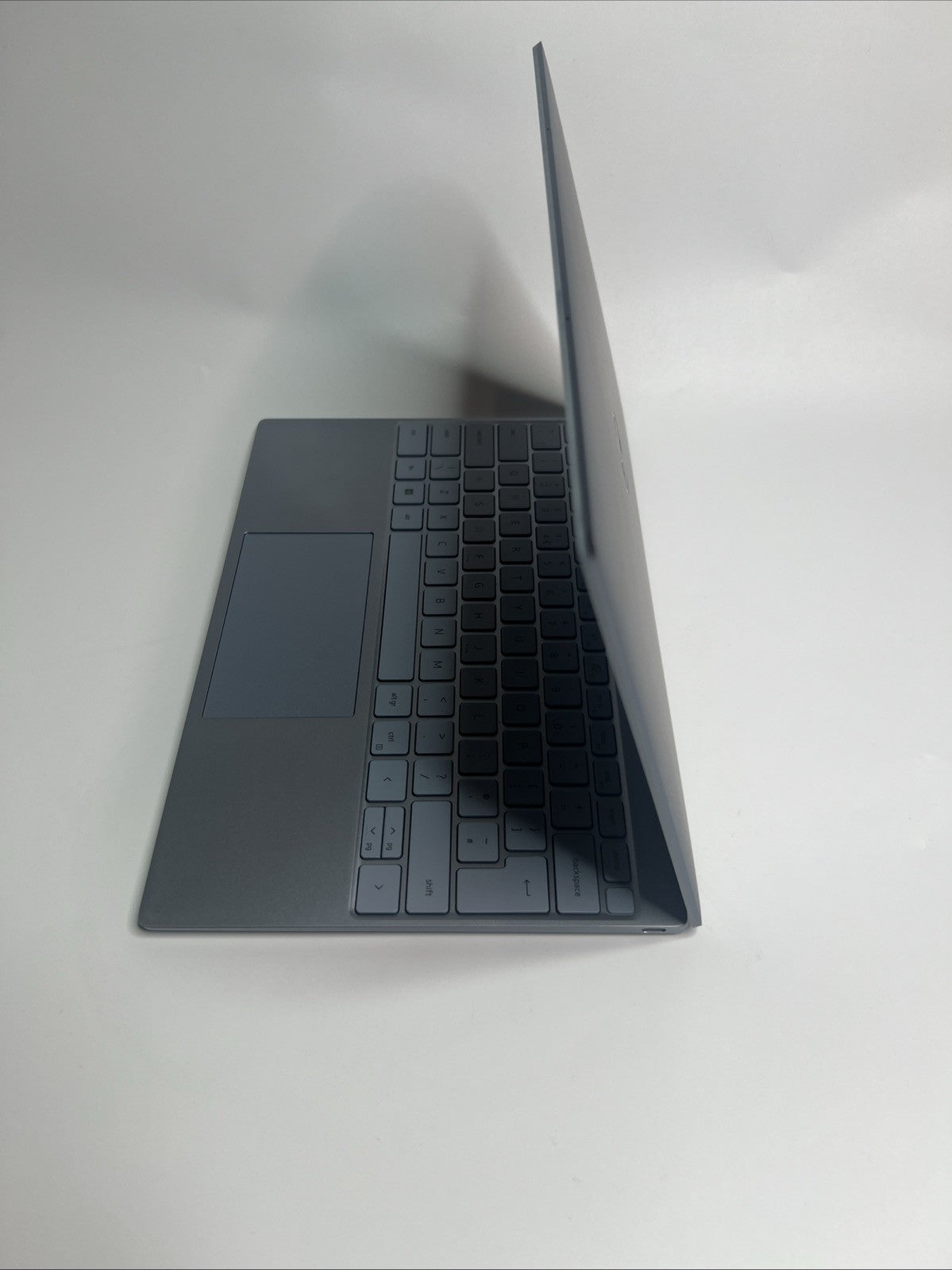 Dell XPS 9315 Core i7-1250U 16GB 512GB SSD Touchscreen Ultrabook Laptop Win 11