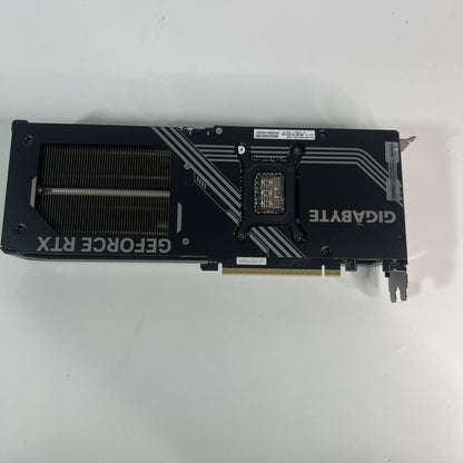 Gigabyte GeForce RTX 5070 OC 16GB GDDR7 – Graphics Card For Parts / Not Working