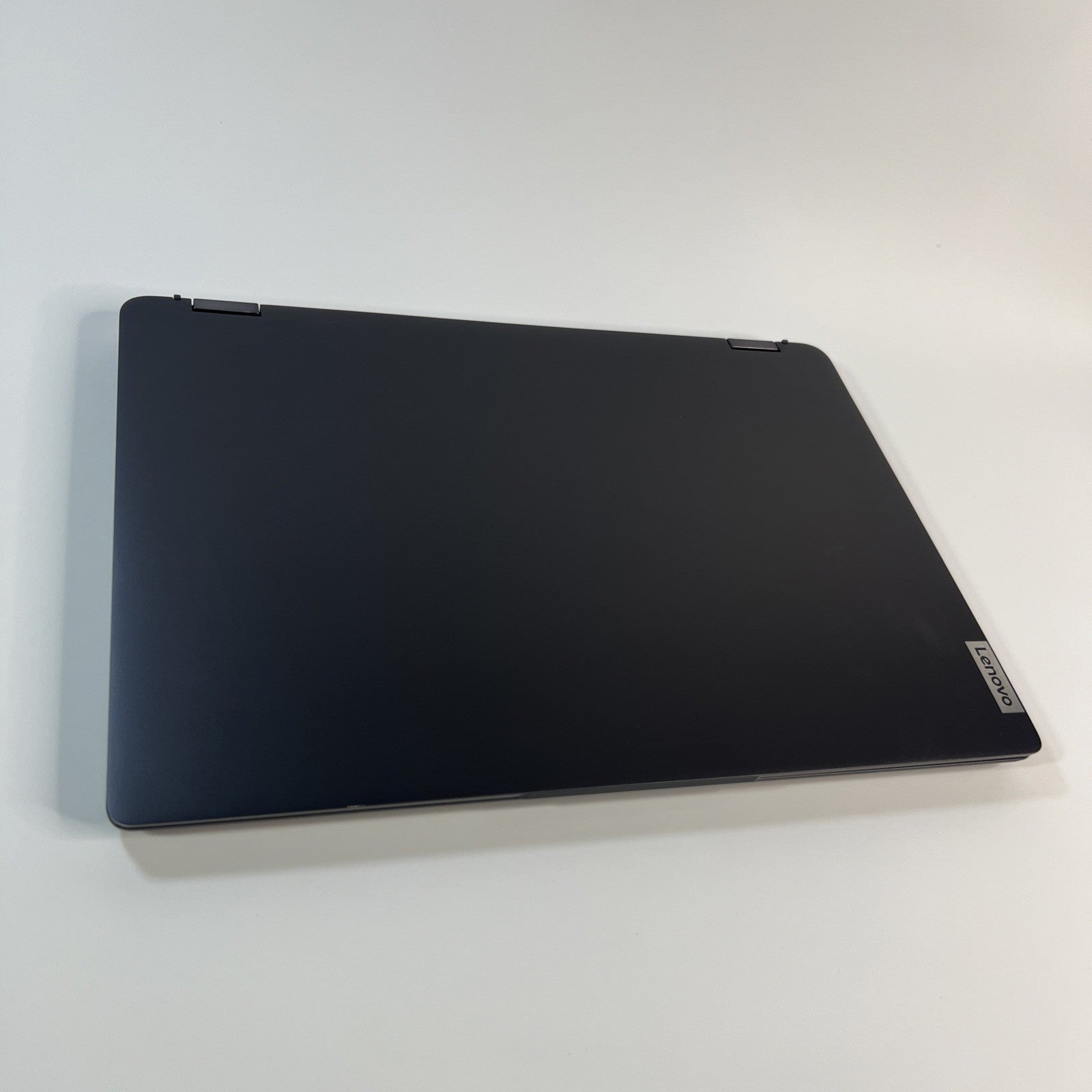 Lenovo IdeaPad Flex 5 16IAU7 Touchscreen Intel Core i7-1255U 16GB RAM 512GB SSD 