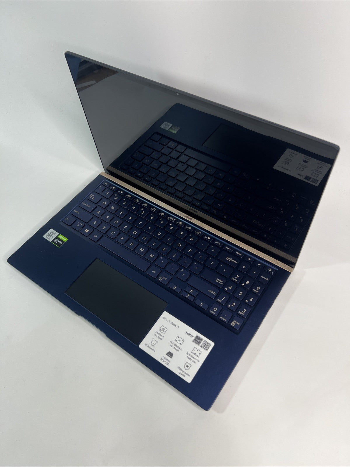 ASUS ZenBook UX534 Ultra HD 15.6 4K Laptop Intel i7-10510U 512GB SSD 16GB RAM