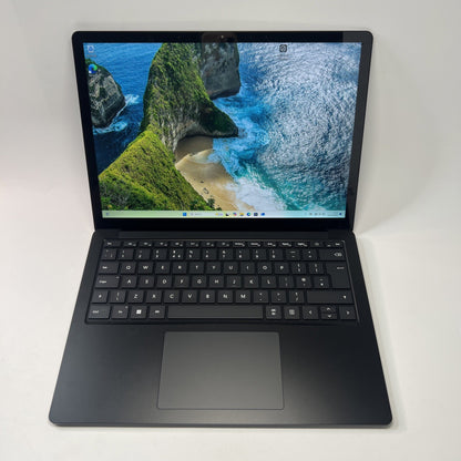 Microsoft Surface Laptop 5 13.5" Touchscreen Intel i7-1265U 8GB RAM 256GB SSD
