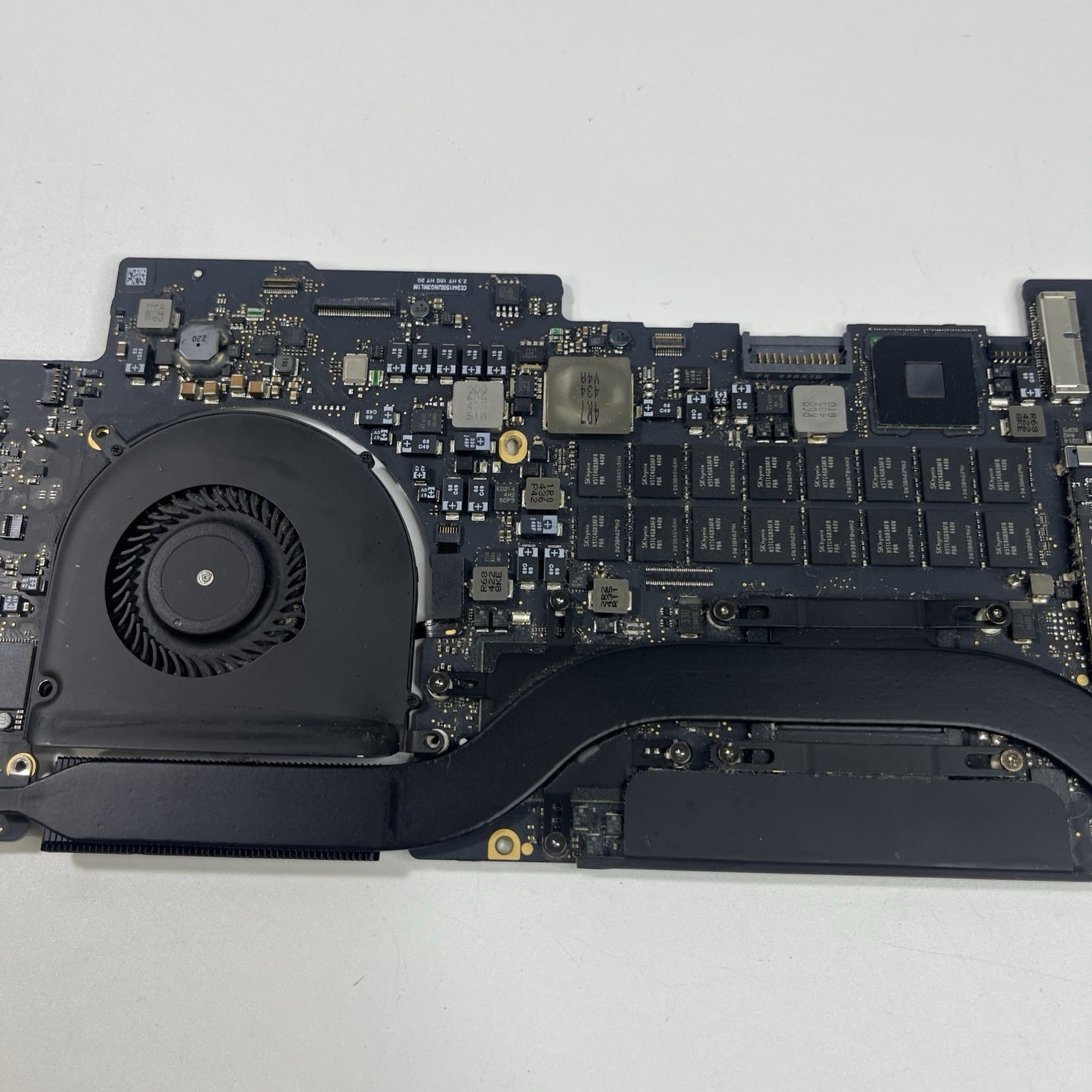 MacBook Pro A1398 Mid 2014 Logic Board,fan& heatsink  2.8GHz Core i7 16GB