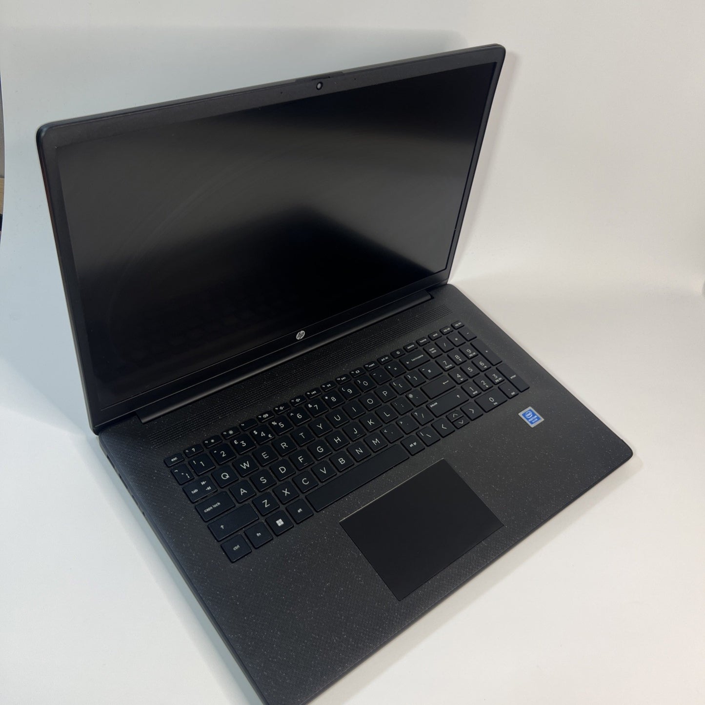 HP 17-cn0104na Laptop Intel Pentium N5030 4GB 128GB SSD 17.3 in FHD Win 11
