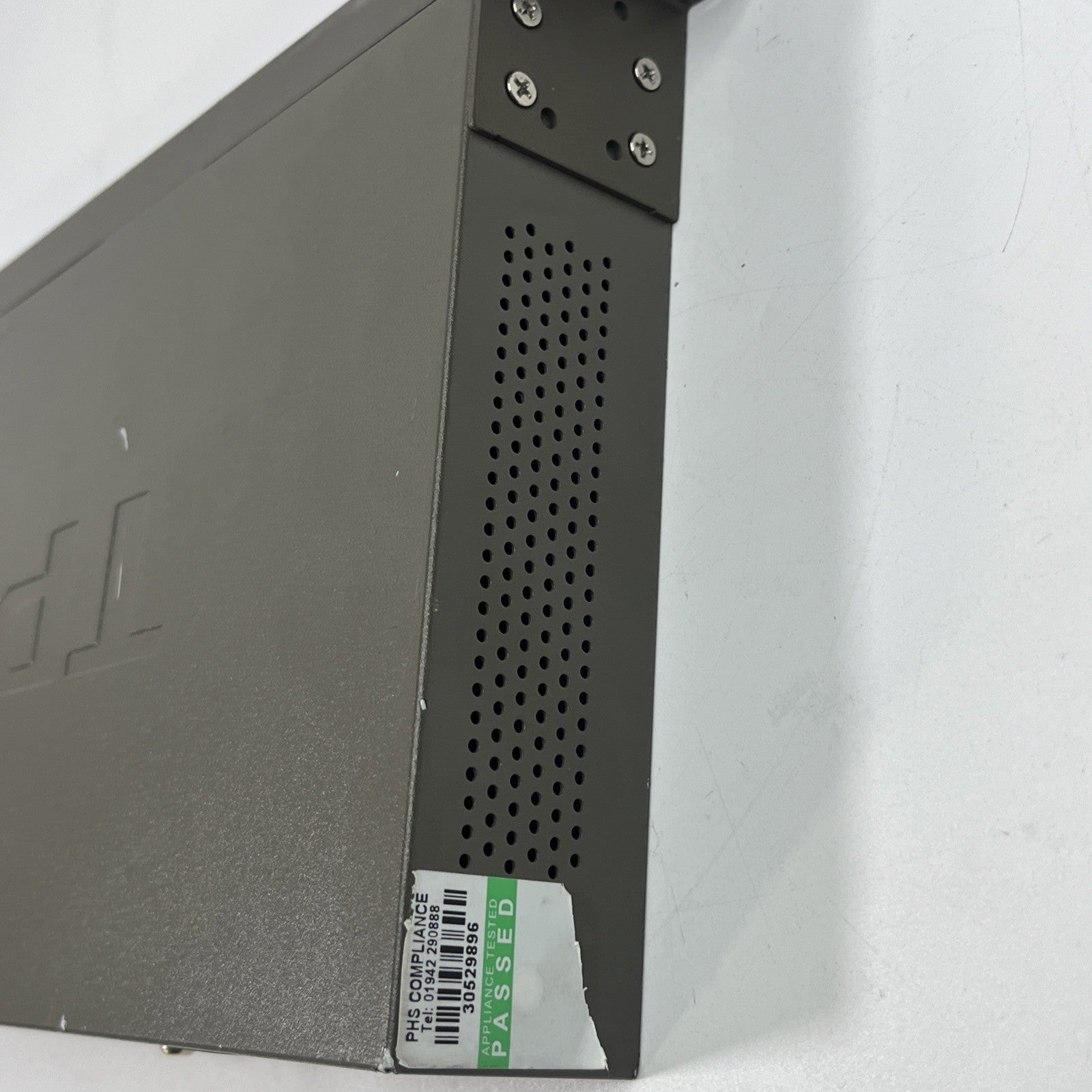 TP-LINK TL-SF1024  24 Ports Fast Ethernet Switch.