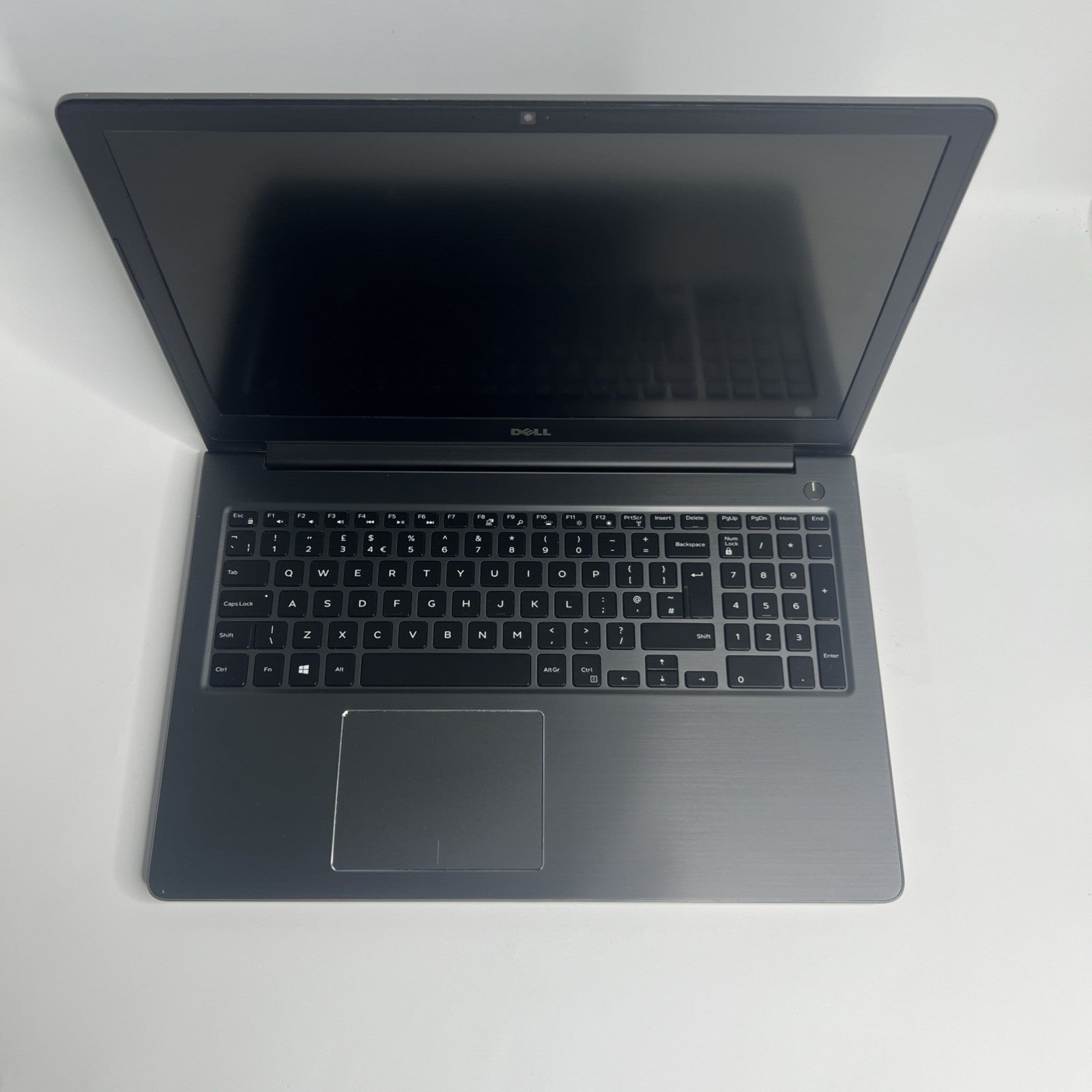 Dell Vostro 15 5568 Intel Core i5-7200U  8GB RAM 256GB SSD Windows 11 Pro Laptop