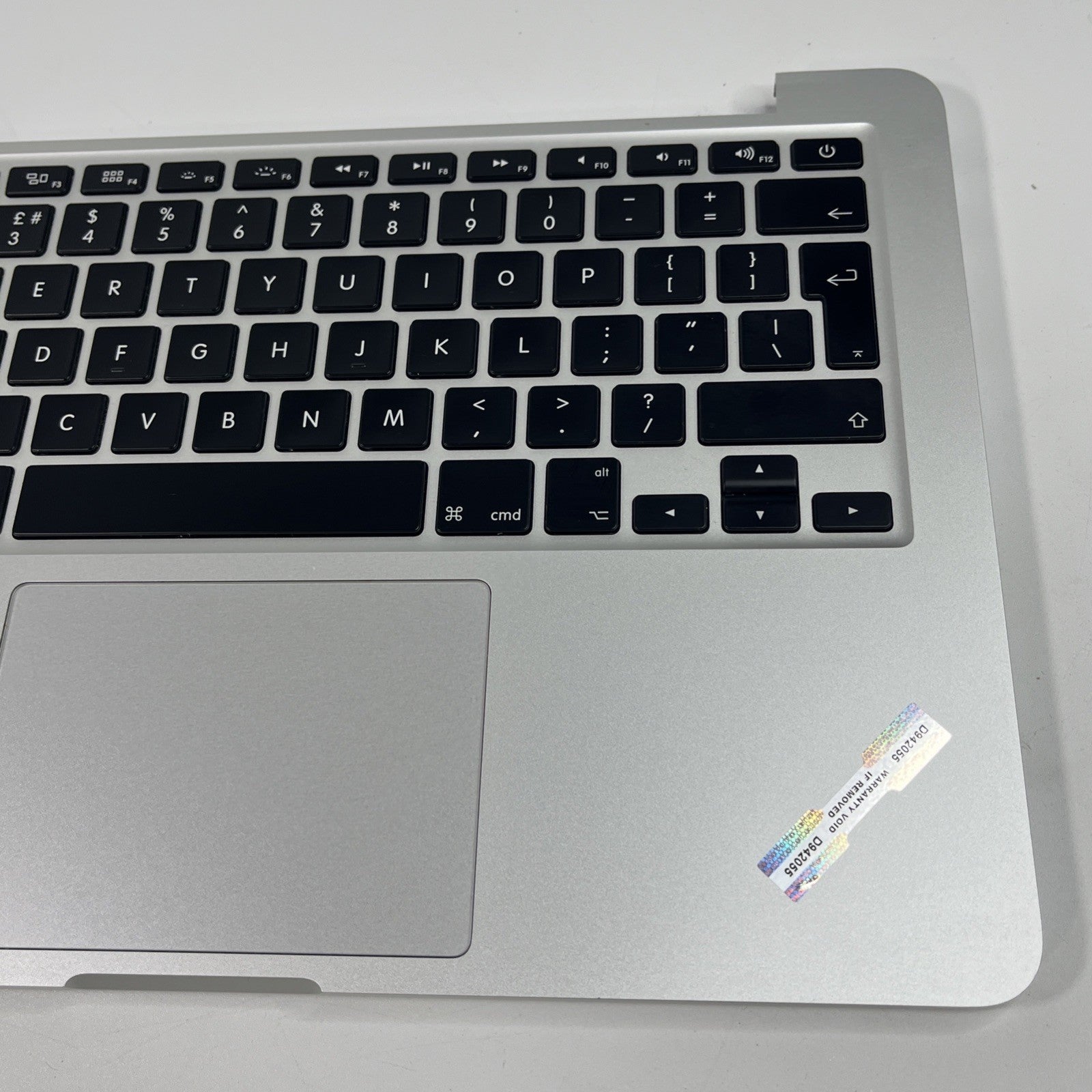 MacBook Pro Retina, 13-inch, Mid 2017 A1502 Palmrest UK Keyboard Touchpad Batter