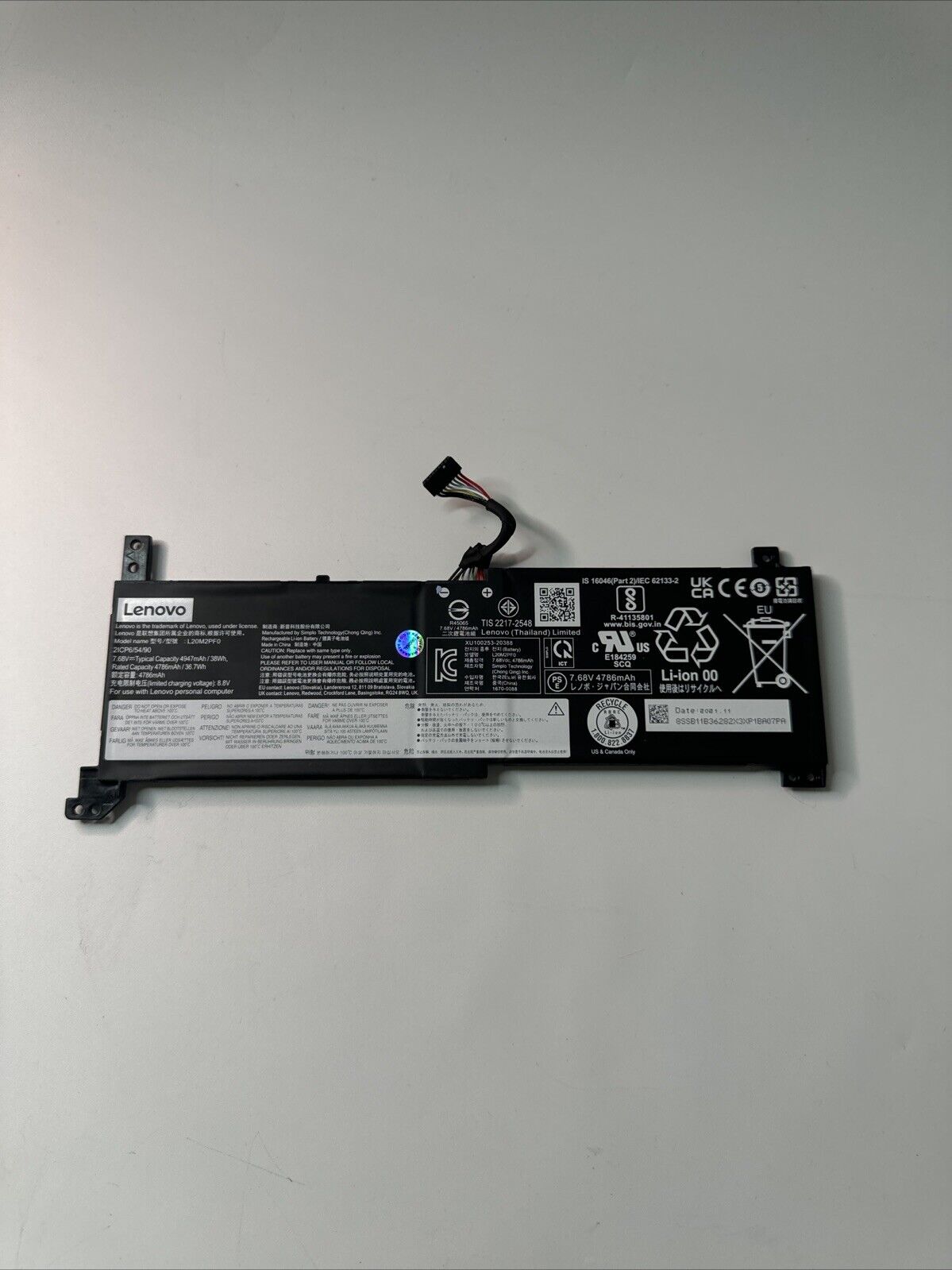 Genuine Lenovo V14 G2-ITL Laptop Battery L20M2PF0