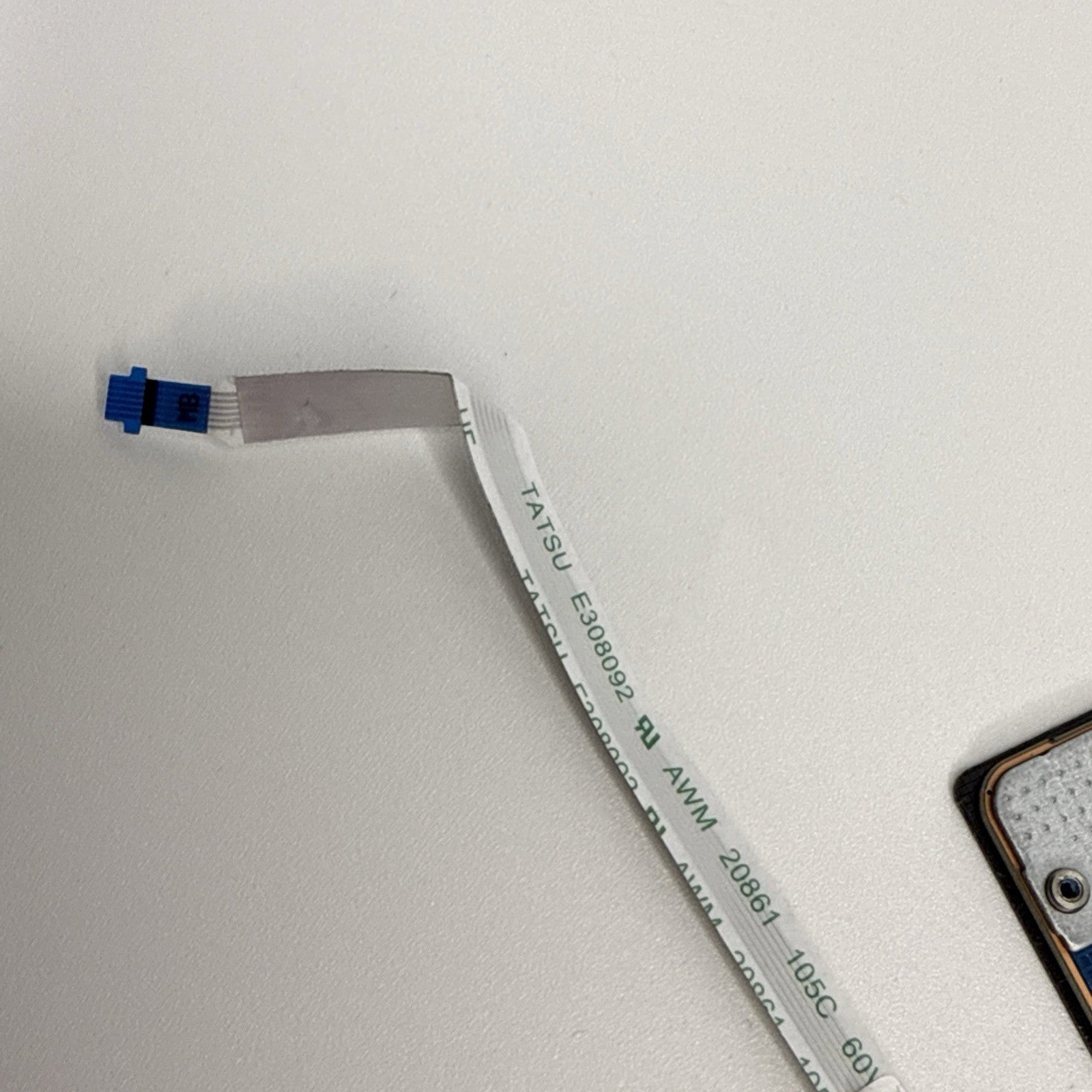 Lenovo Ideapad Slim 3 14IAN8 Touchpad Trackpad Mouse + Connector