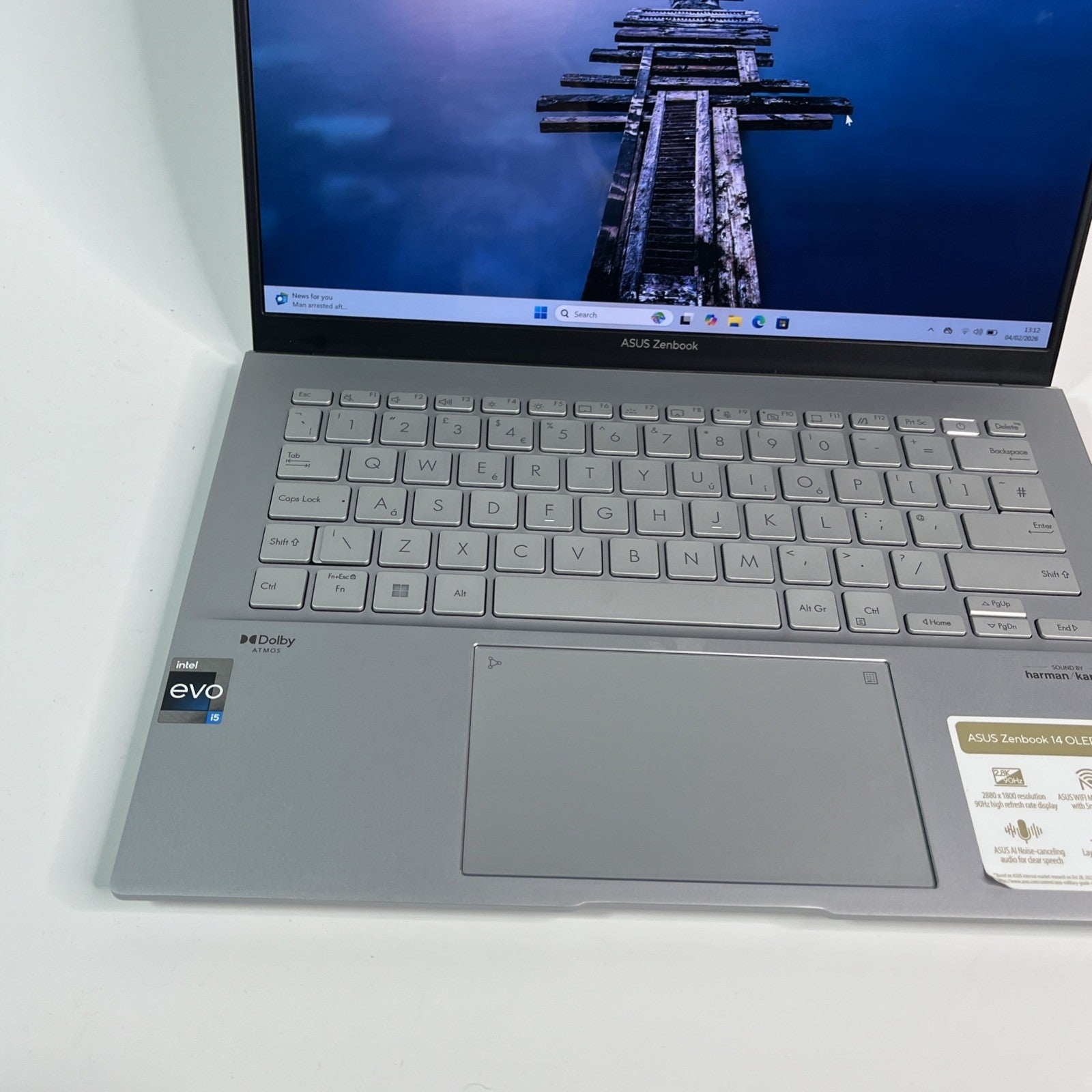 ASUS ZenBook 14 Ux3402V OLED 90Hz Laptop- i5-1340P,16GB RAM,256GB SSD,Windows 11